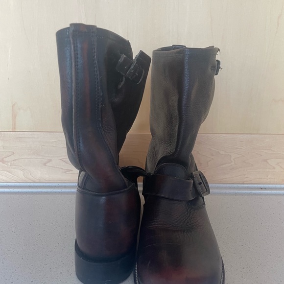 Frye Engineer 8R Brown Leather - Picture 7 of 7